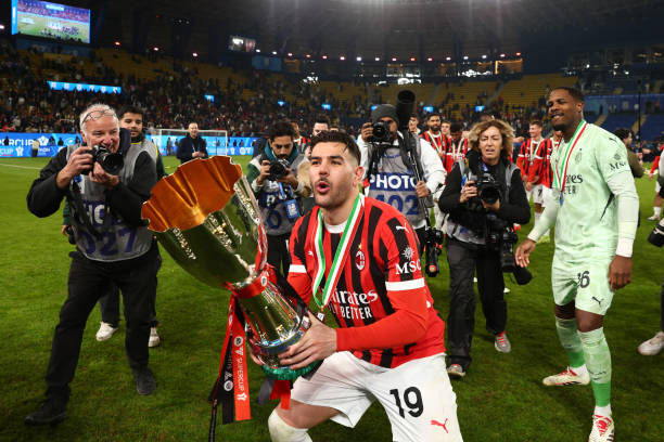 中超第11輪青島黃海0-3重慶當代 卡爾德克百場傳射建功助球隊豪取三連勝.