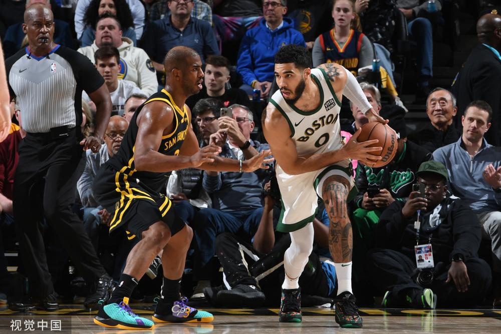 多哈世乒赛海报发布！12位参赛选手上榜，王楚钦和孙颖莎代表国乒.