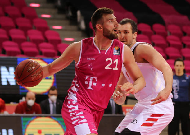 和坚固的防 和坚固的防